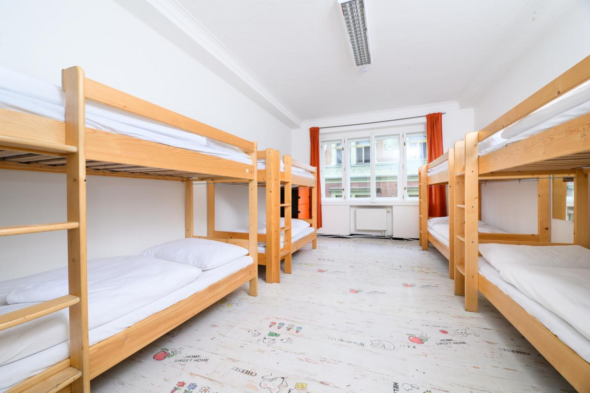 Benedikt City Center Hostel 布拉格 外观 照片